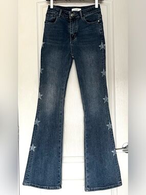 Alice & W Star Print Flare Jeans Dark Wash Denim Size M Y2K Bell Bottoms